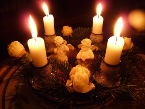 AACCZgz_Adventskranz_Porzellan